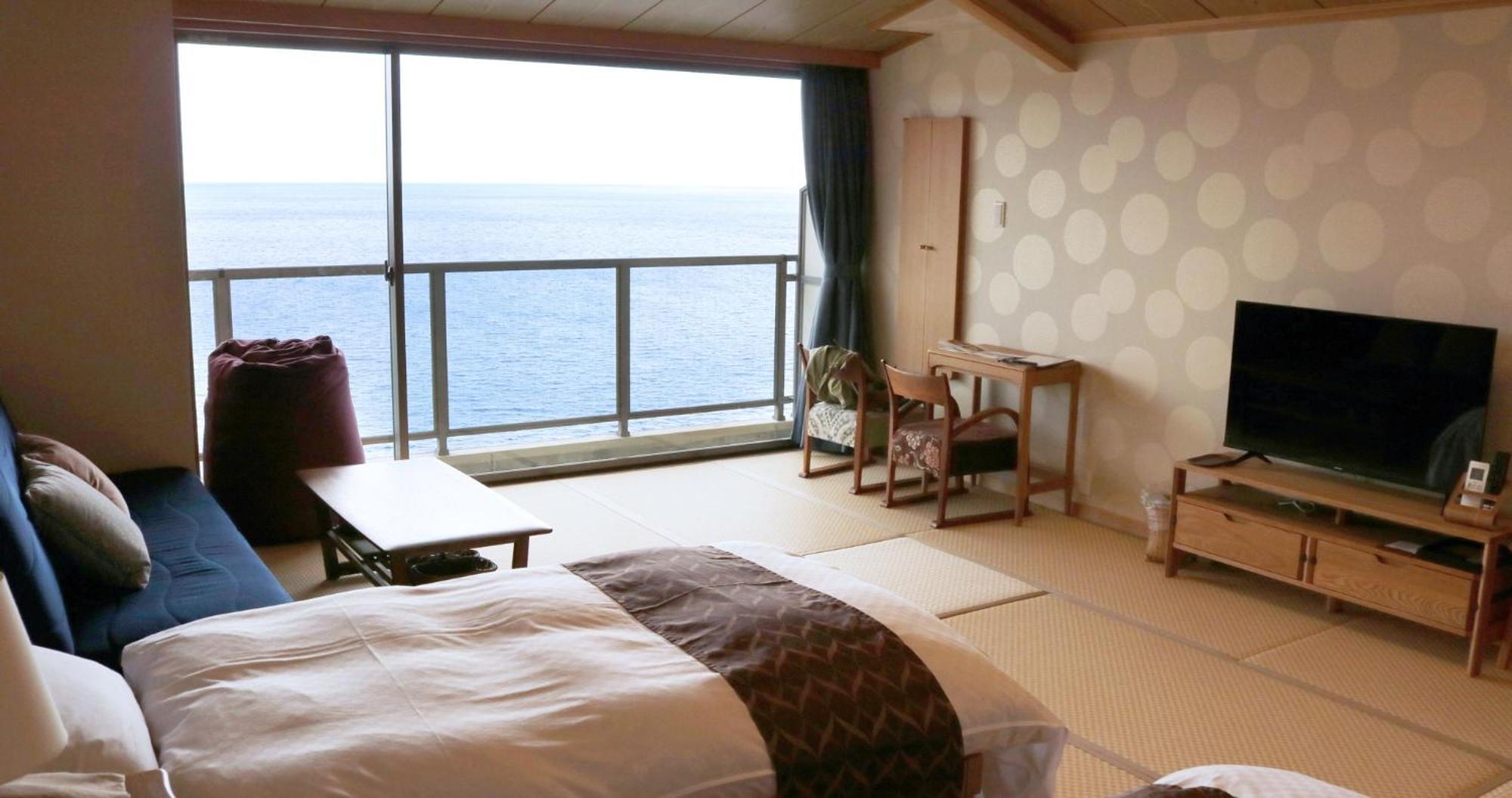 Izu Retreat By Onko Chishin Хигасиидзу Экстерьер фото