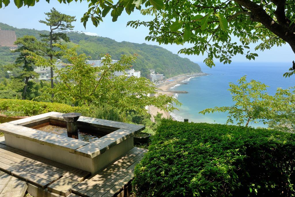 Izu Retreat By Onko Chishin Хигасиидзу Экстерьер фото